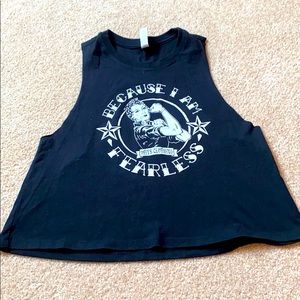 Crop muscle tank